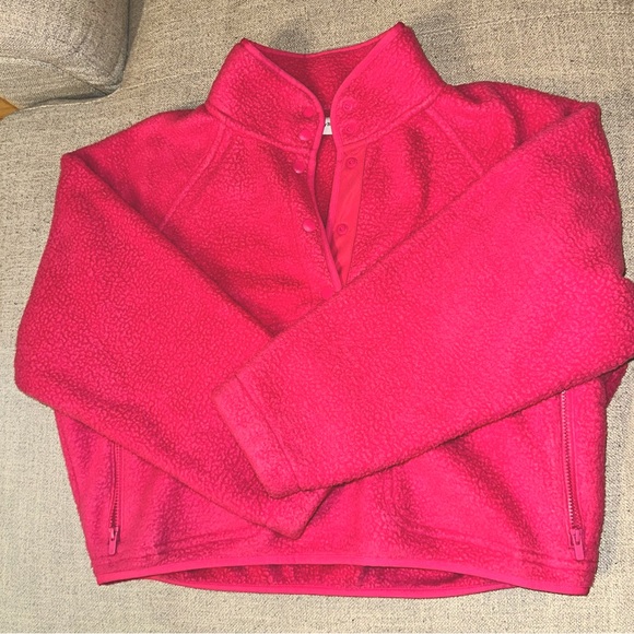 Sunday Best Snowbank Sweater in Ultra Pink (Limited Edition colour) — EUC - Picture 2 of 4